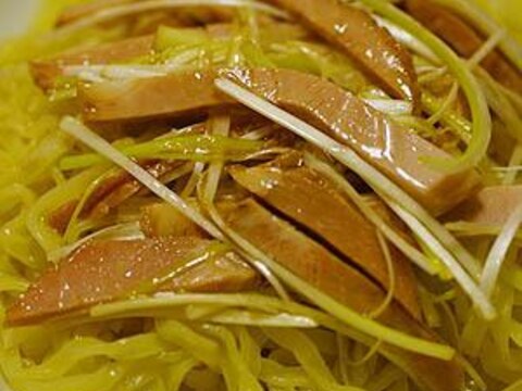 中華街の干労麺（ネギチャーシュー麺）